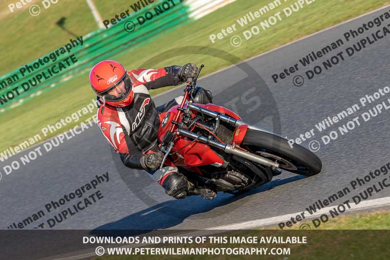 PJM Wedding Photography;enduro digital images;event digital images;eventdigitalimages;mallory park;mallory park photographs;mallory park trackday;mallory park trackday photographs;no limits trackdays;peter wileman photography;racing digital images;trackday digital images;trackday photos